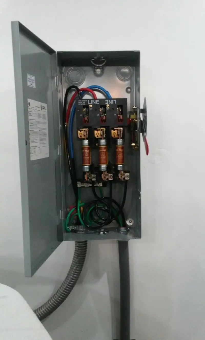 Three-phase disconnect switch installed for Electrical Wiring & Rewiring in Azle